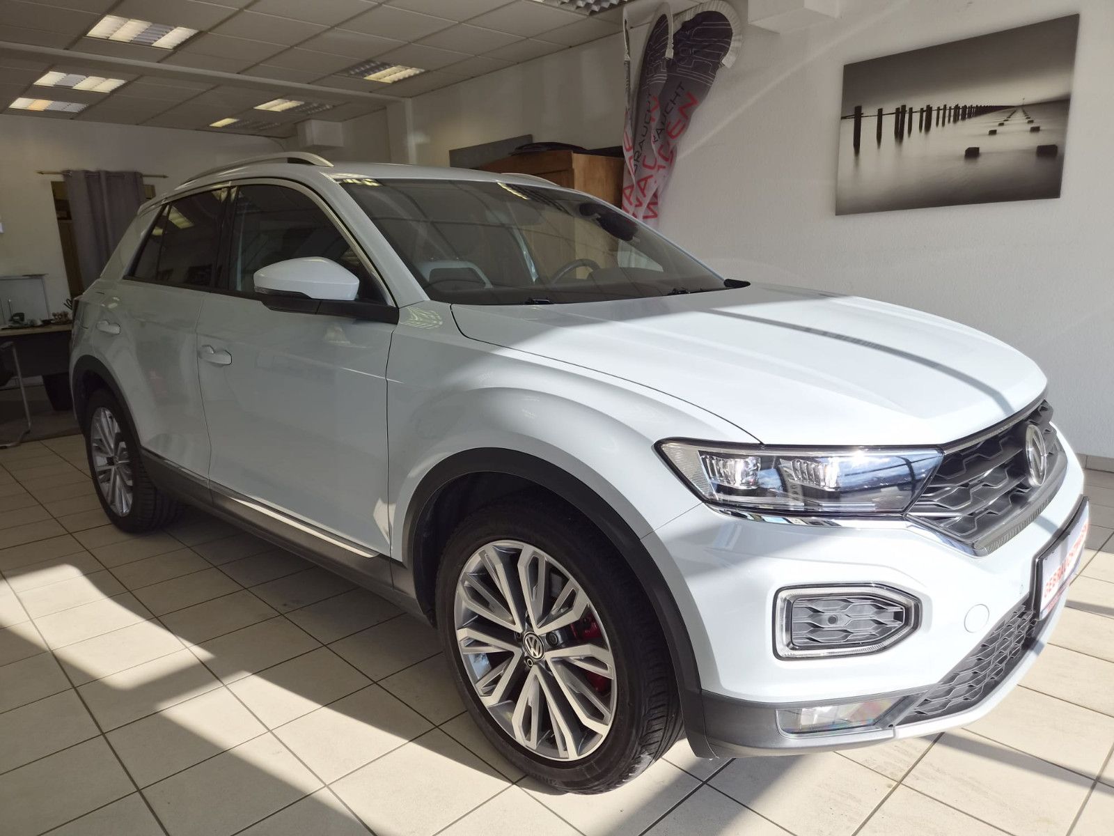 Fahrzeugabbildung Volkswagen T-Roc Sport 4Motion / LED / SCHECKHEFT