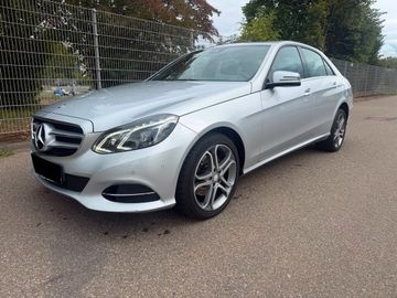 Mercedes E 250 - 1