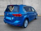 Volkswagen Touran 2.0 TDI DSG Highline LED STANDHZG - VW Touran Gebrauchtwagen in Halle