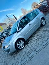 Renault Scenic II Grand Exception - Renault Scenic aus 2006 mit Diesel-Antrieb