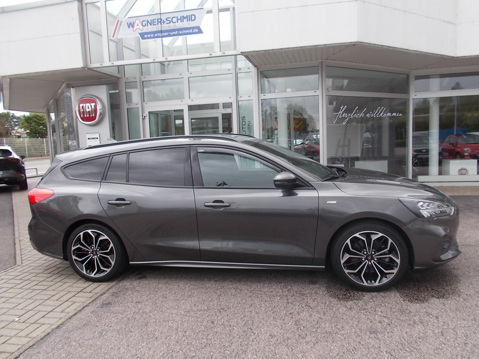 Fahrzeugabbildung Ford Focus ST-Line 1.5 EcoBoost