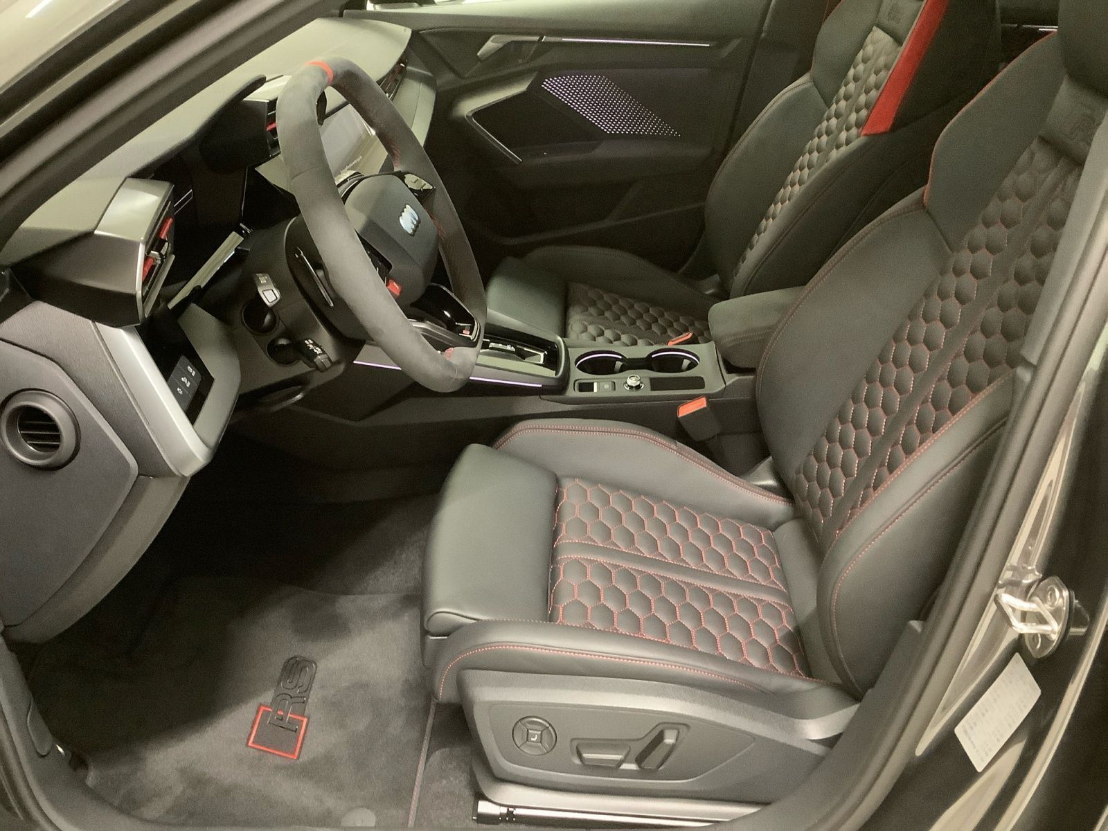 RS 3 Sportback Headup+SONOS+Pano+RS Abgas+280