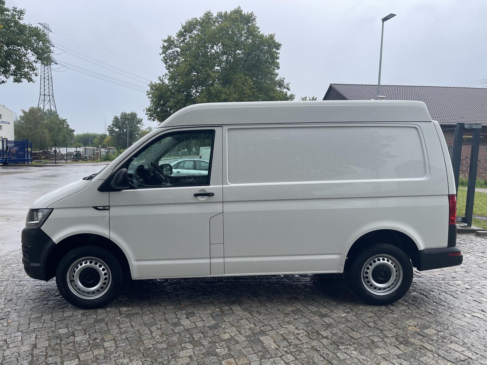 Volkswagen T6 Transporter 2.0TDI L1H2 *AHK*WEBASTO*KLIMA*