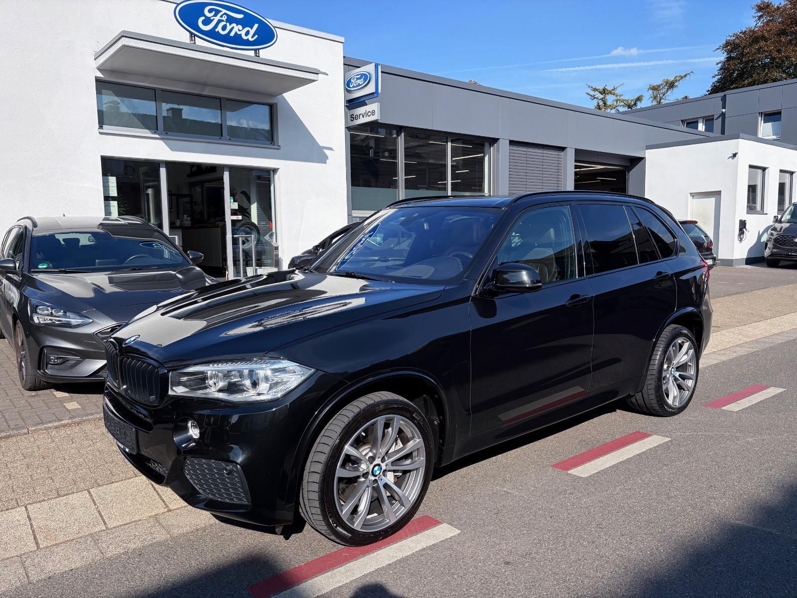 BMW X5 XDrive50i/Automatik/Kamera/elektr. AHK
