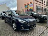 Ford S-MAX Titanium/1.Hand/Scheckheft/241PS! - blaue Ford S-Max