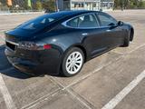Tesla Model S 75D - - Tesla Model S mit Schiebedach