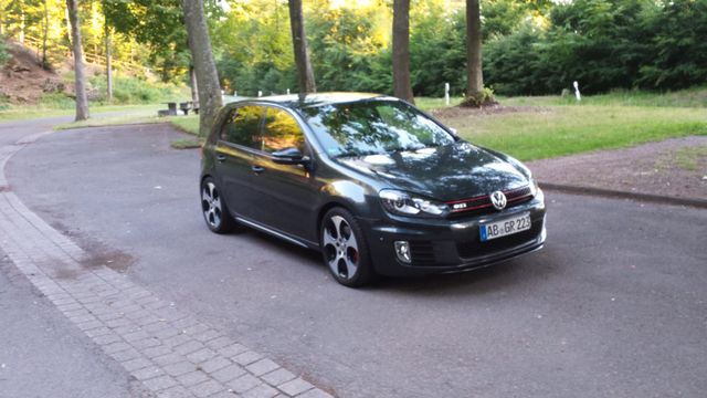 Volkswagen Golf 2.0 TSI DSG GTI 