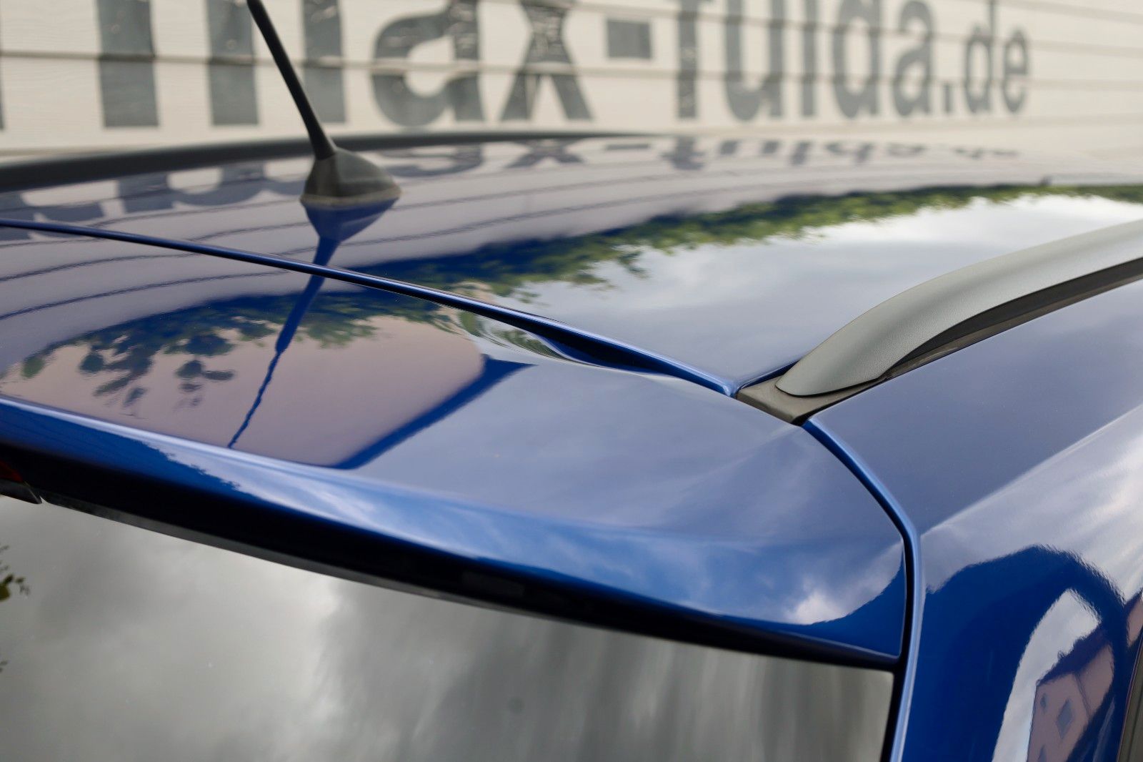 Fahrzeugabbildung Ford Focus Turnier Sync Edition Navi,SH,PDC,SR+WR