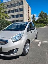 Kia Venga 1.6 Benzin,Automatik - Kia Venga von privat