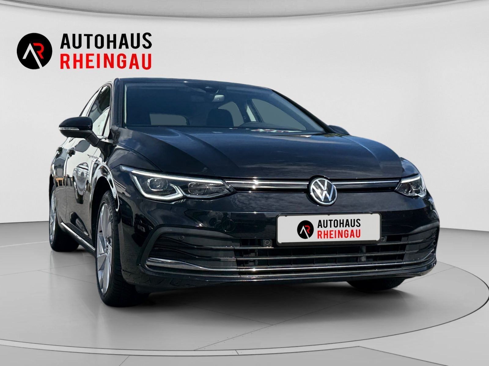 Fahrzeugabbildung Volkswagen Golf VIII 2.0 TDI Style AHK MATRIX-LED