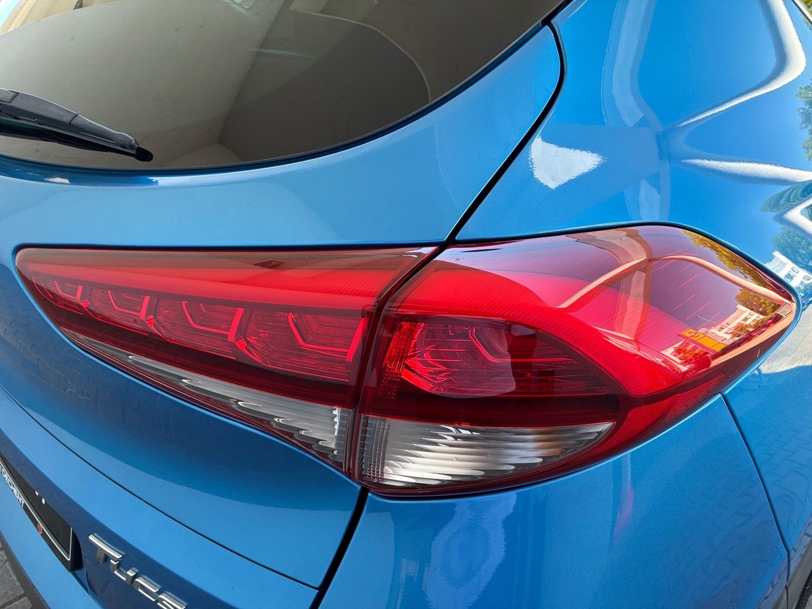 Fahrzeugabbildung Hyundai Tucson 1.6 Style KlimaA,LED,Navi,SHZ,2xKlima,PDC