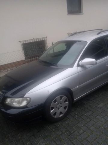 Opel Omega Kombi