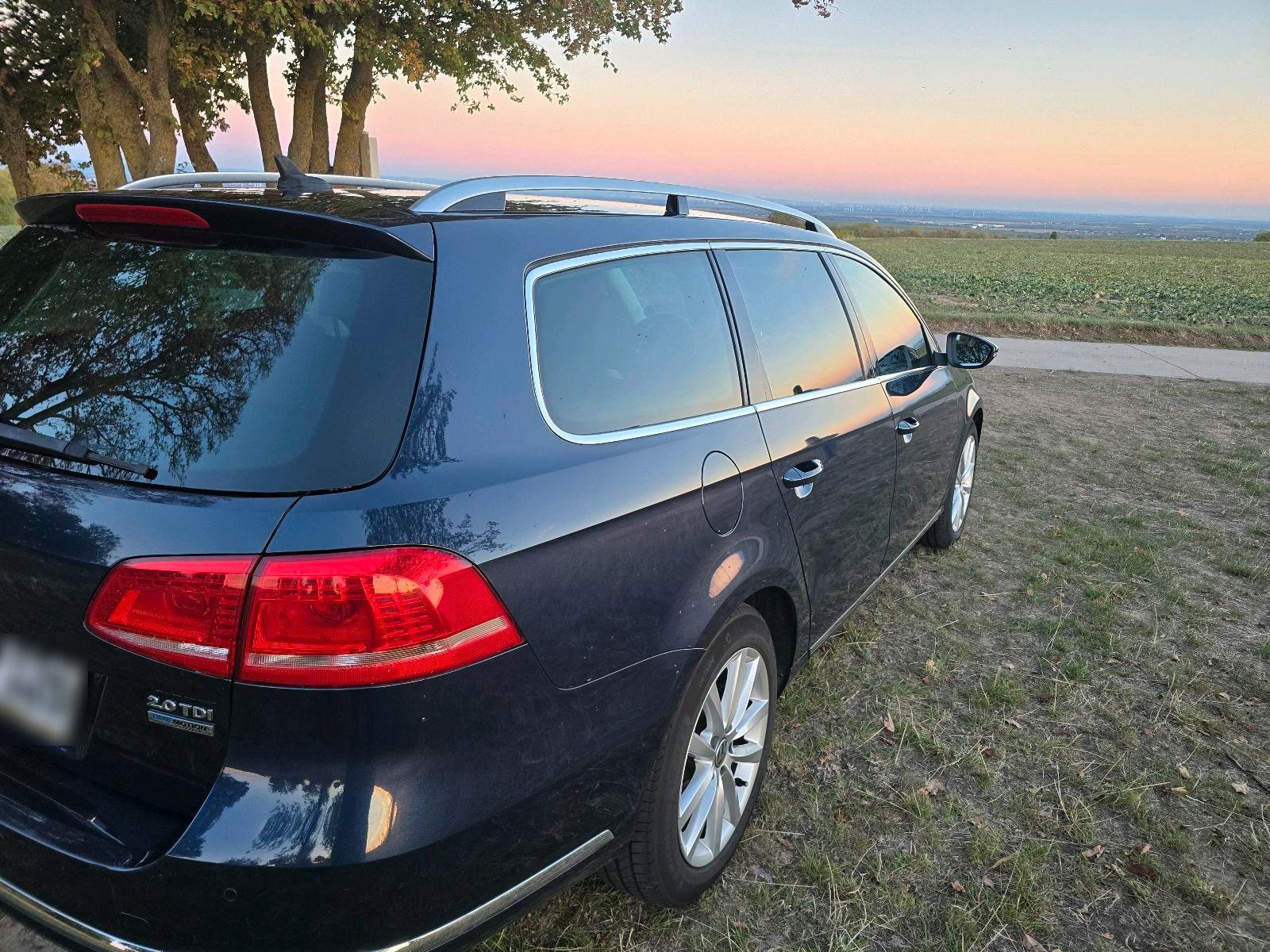 Volkswagen Passat 2011 — engine 140 HP (103kW)