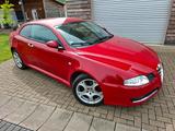Alfa Romeo ALFA ROMEO GT 1,9 JTD - Alfa Romeo GT: 1.9