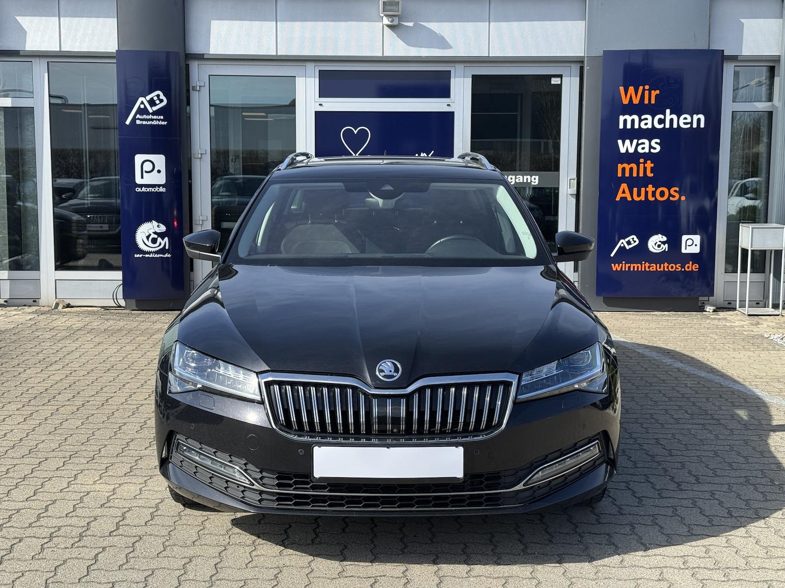 Skoda Superb Combi Style 2.0 TDI DSG*AHK*Pano*360*Kess