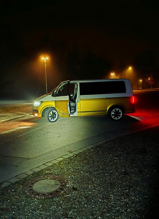 Image of Volkswagen T6 Multivan