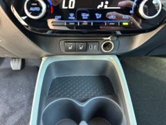TOYOTA Aygo X Teamplayer