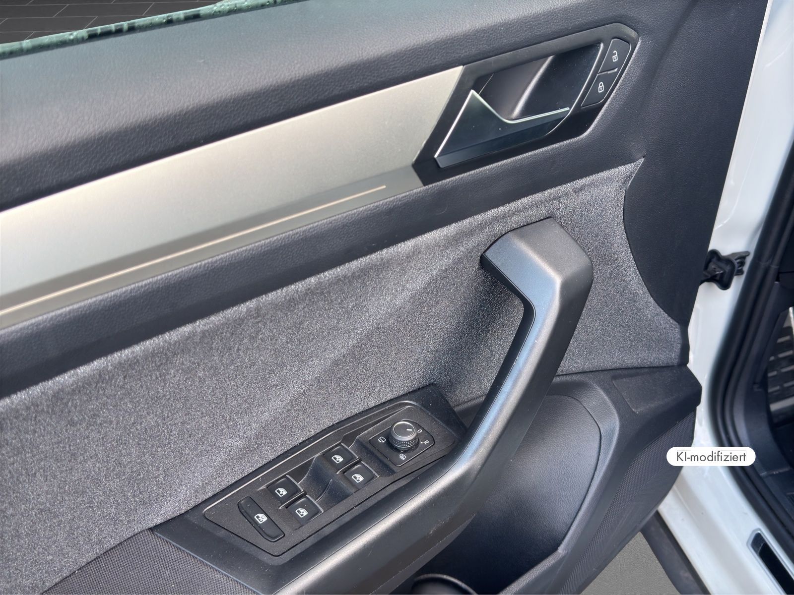 Volkswagen T-Roc - Bild 15