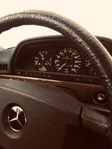 Mercedes-Benz 260 SE Techa Solar / Location: MALLORCA /SPAIN - Mercedes-Benz S 260 mit Benzin-Antrieb: Limousine, Schaltgetriebe