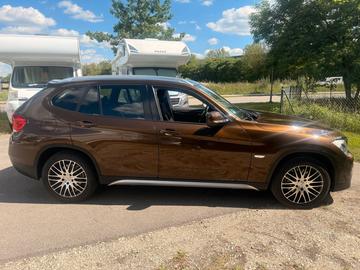 2010 BMW X1 照片 3