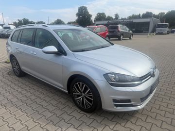 Volkswagen Golf - 4