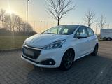 Peugeot 208 mit Sitzheizung, Tempomat, Tou... - Peugeot 208 in Kiel
