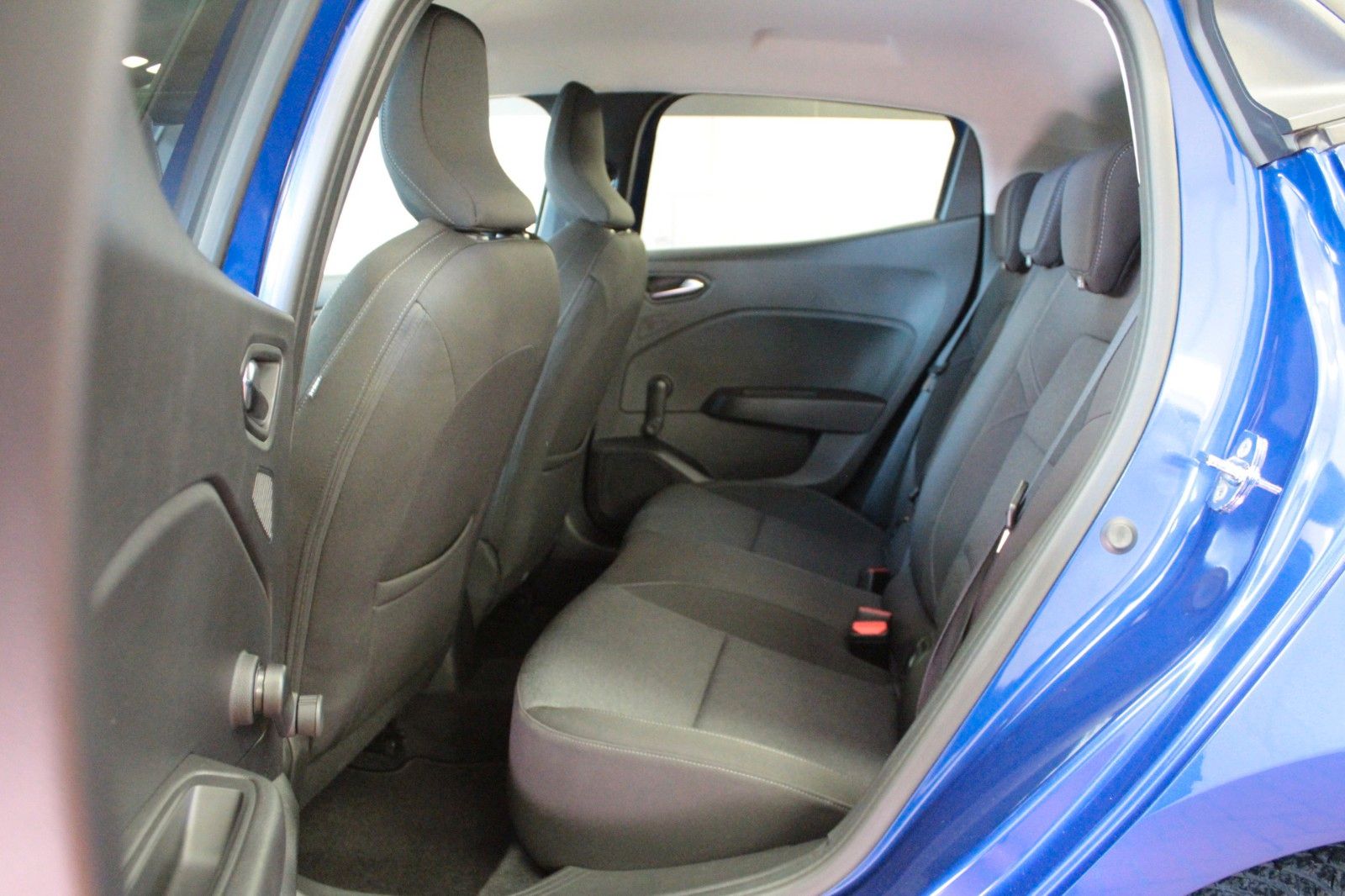 Fahrzeugabbildung Renault Clio TCe 90 Evolution *Style*&*Safety-Paket*