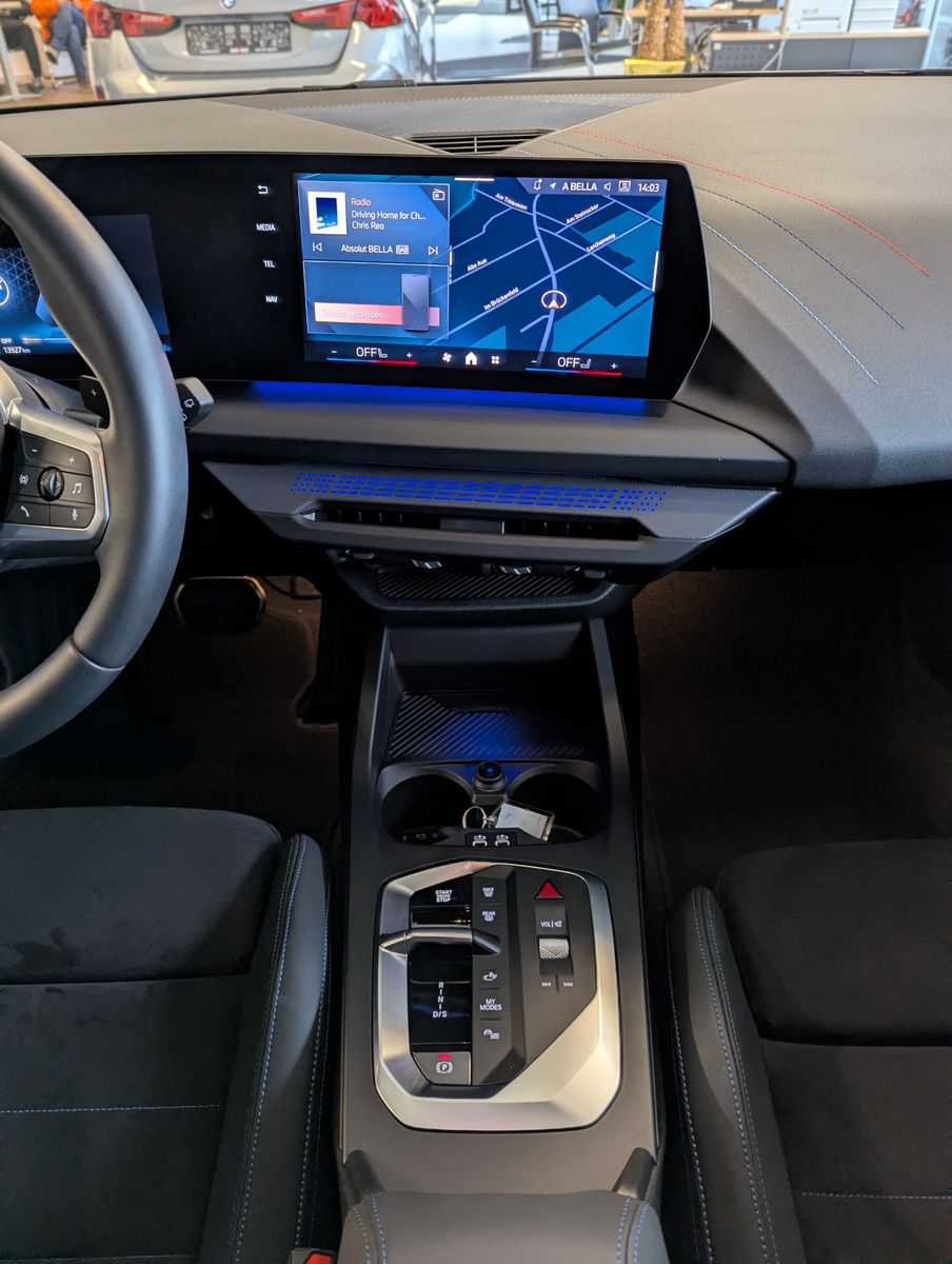 BMW 120 i M-Sport LED-Adaptiv AHK Kamera 18" - Image 18