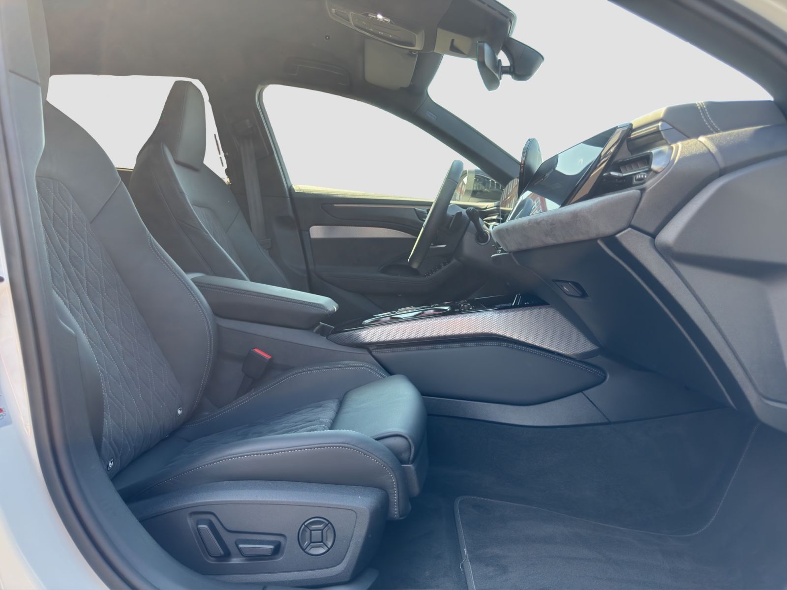 Audi A6 - Bild 11