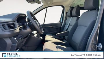 Renault Trafic - 9