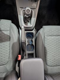 Ford Puma Titanium NEUES MODELL