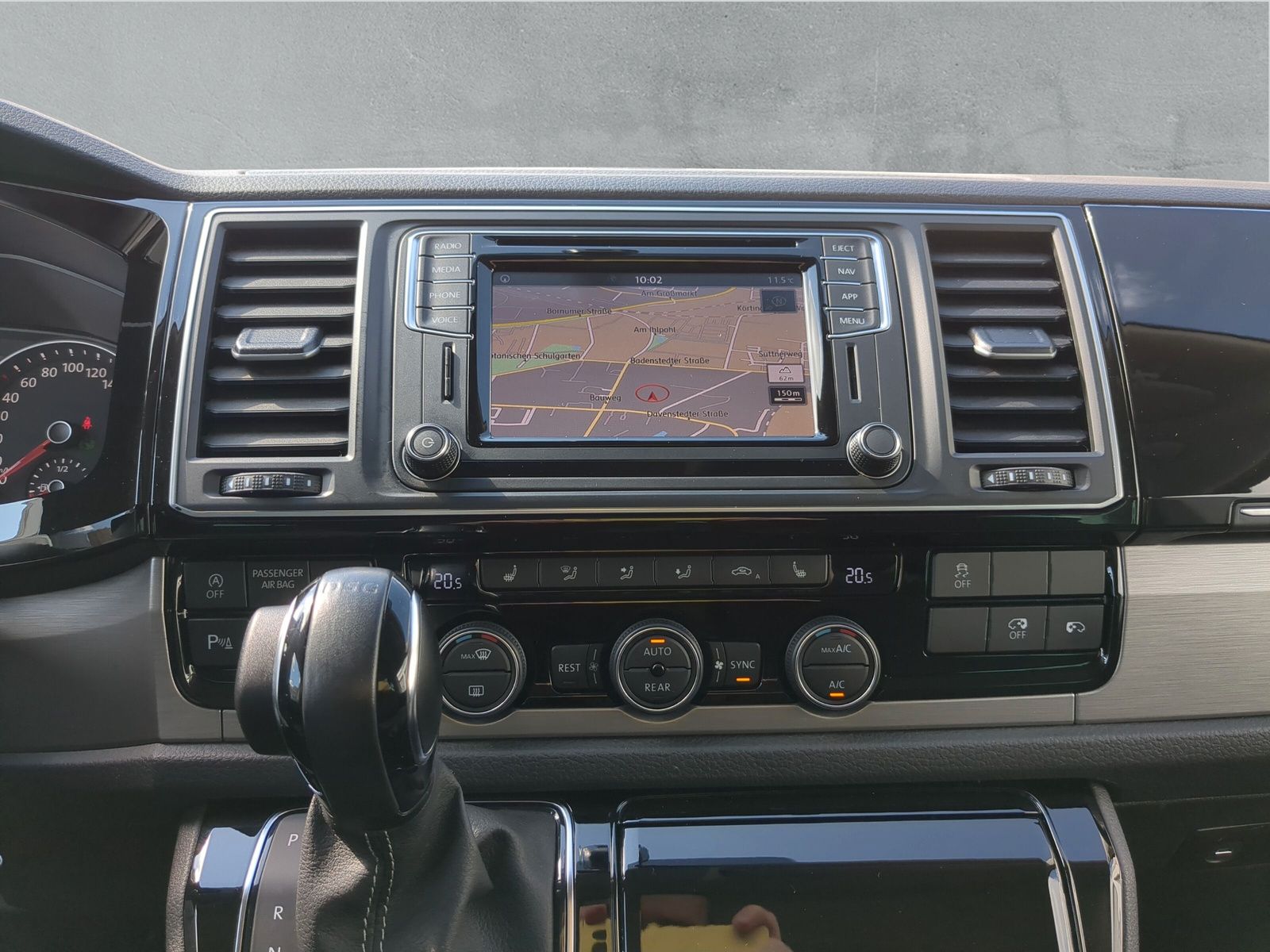 Fahrzeugabbildung Volkswagen T6 Multivan 2.0 TDI Join AHK Kamera Tempomat
