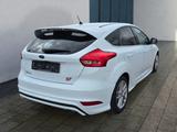 Ford Focus 2.0 TDCI Titanium ST-Line*Xeno*2JGarantie* - Ford Focus: Tdci 2l
