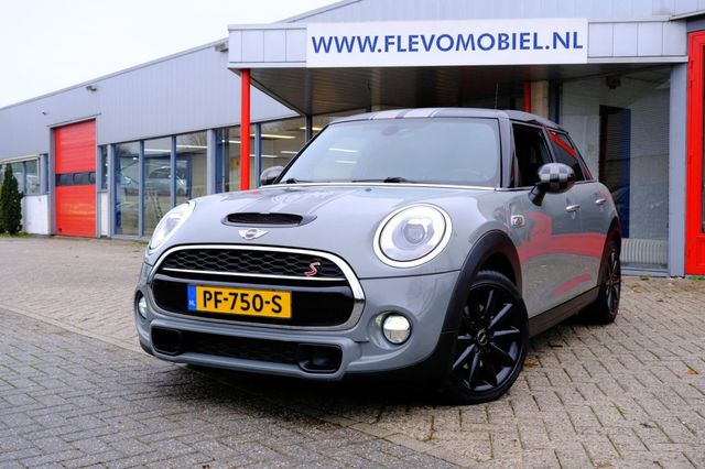 MINI John Cooper Works S 2.0 192pk JCW Chili Serious