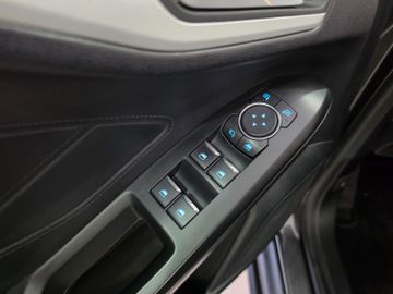 Ford Focus - 6
