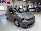 Volkswagen Golf Sportsvan VII Comfortline Navi PDC AHK - Volkswagen Golf mit Benzin-Antrieb: Van