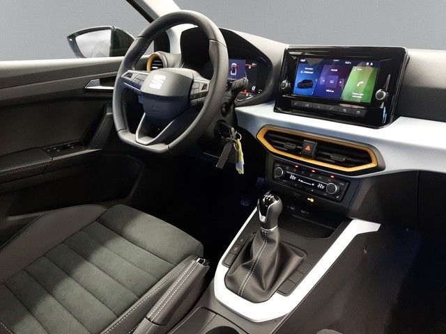 Fahrzeugabbildung Seat Arona Style 1.0TSI AHK LED SHZ Klimaaut. 18"