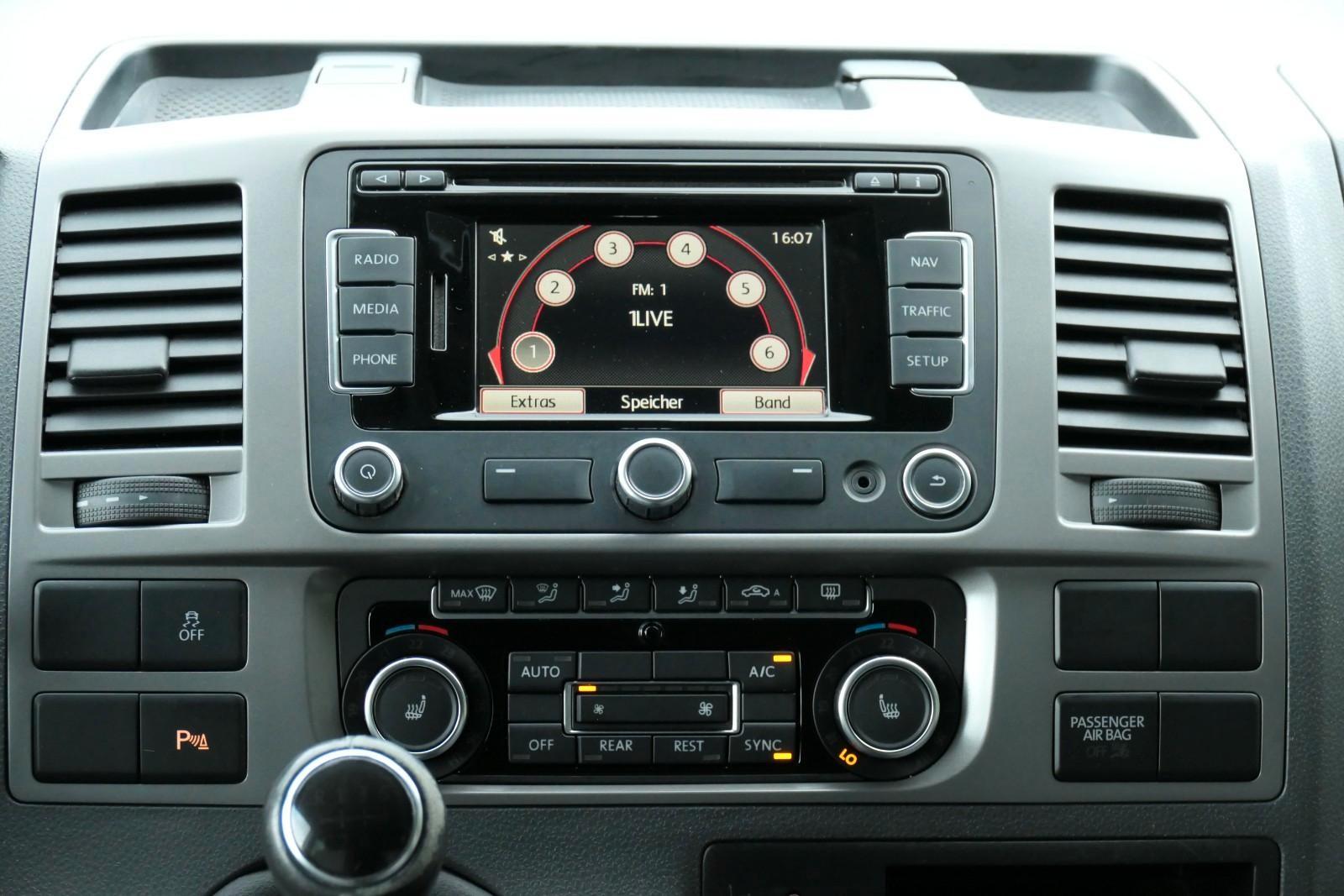 VOLKSWAGEN T5 MULTIVAN 2.0 TDI 140CH - BVM - CARNET D'ENTRETIEN DISPONIBLE - 131.000 KMS