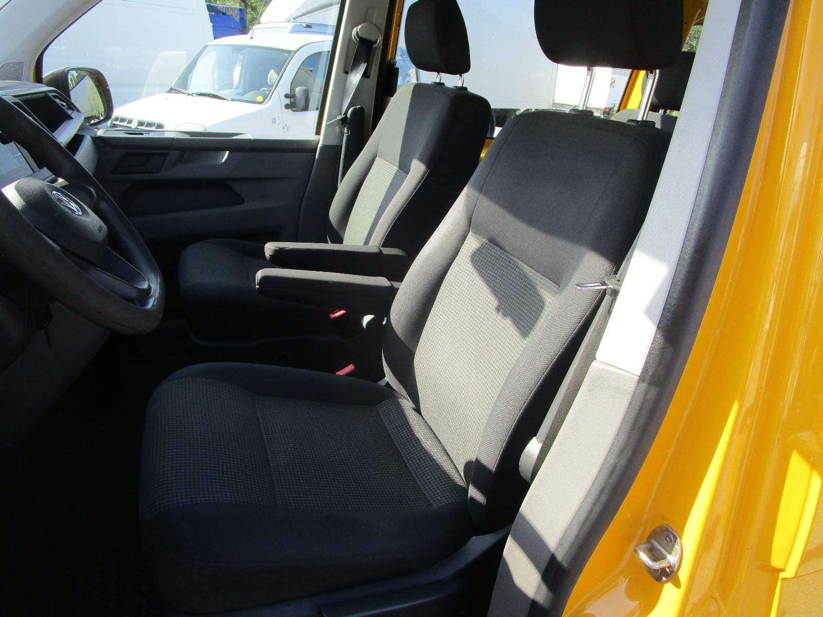 Volkswagen T6.1 TDI*lang+KLIMA+NAVI+8-Sitze+1-Hand*