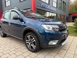 Dacia Sandero II Stepway Celebration(Aut./Tüv&Insp.neu - Dacia Sandero: Stepway Celebration