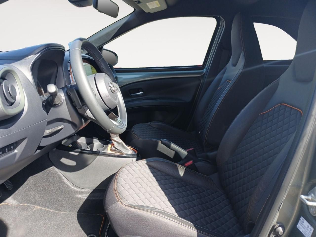 Fahrzeugabbildung Toyota Aygo X Limited