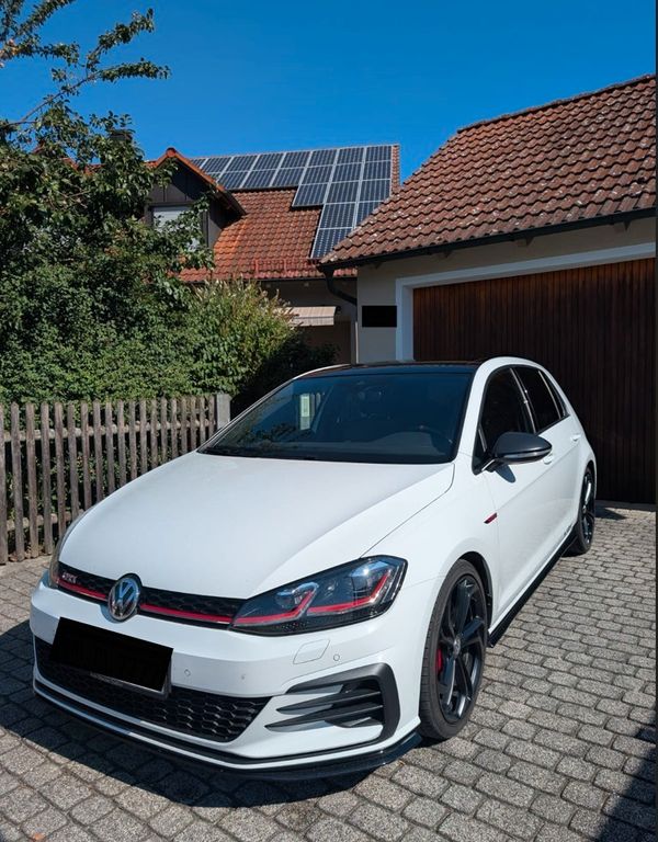 Image of Volkswagen Golf