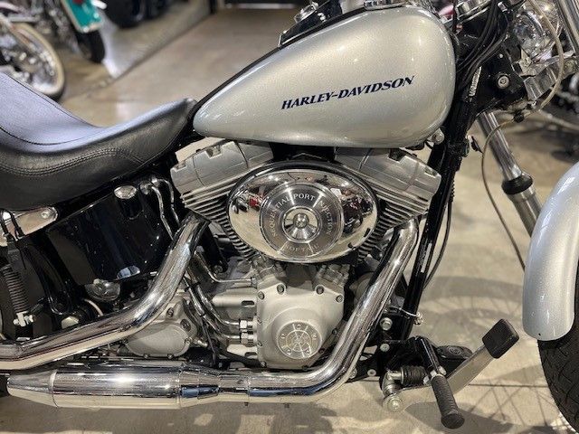 Fahrzeugabbildung Harley-Davidson FXSTI Softail Standard mit Kesstech