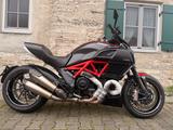 Ducati Diavel RED Carbon, Service, AKRA,TÜV Neu, Extras - DUCATI DIAVEL CARBON