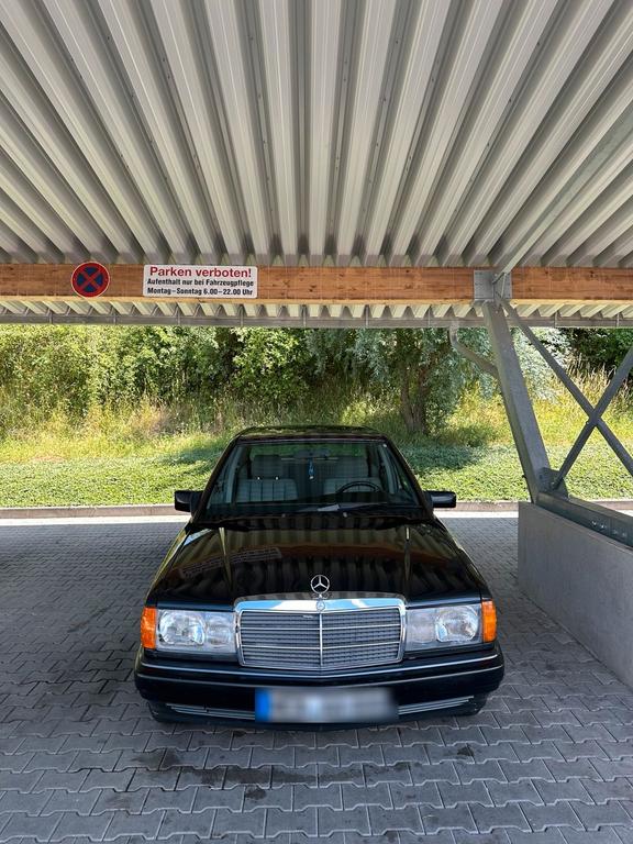 Mercedes-Benz 190