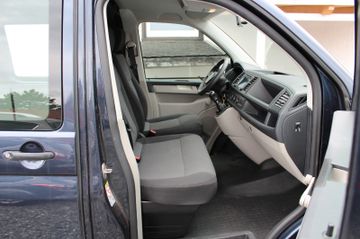 Volkswagen T6 Transporter - 12