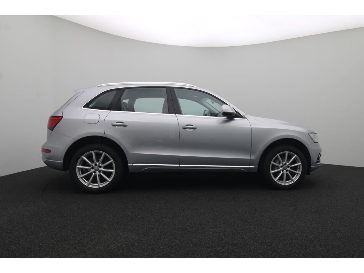 Fahrzeugabbildung Audi Q5 2.0 TDI 140 kW quattro Pano Sound Memory