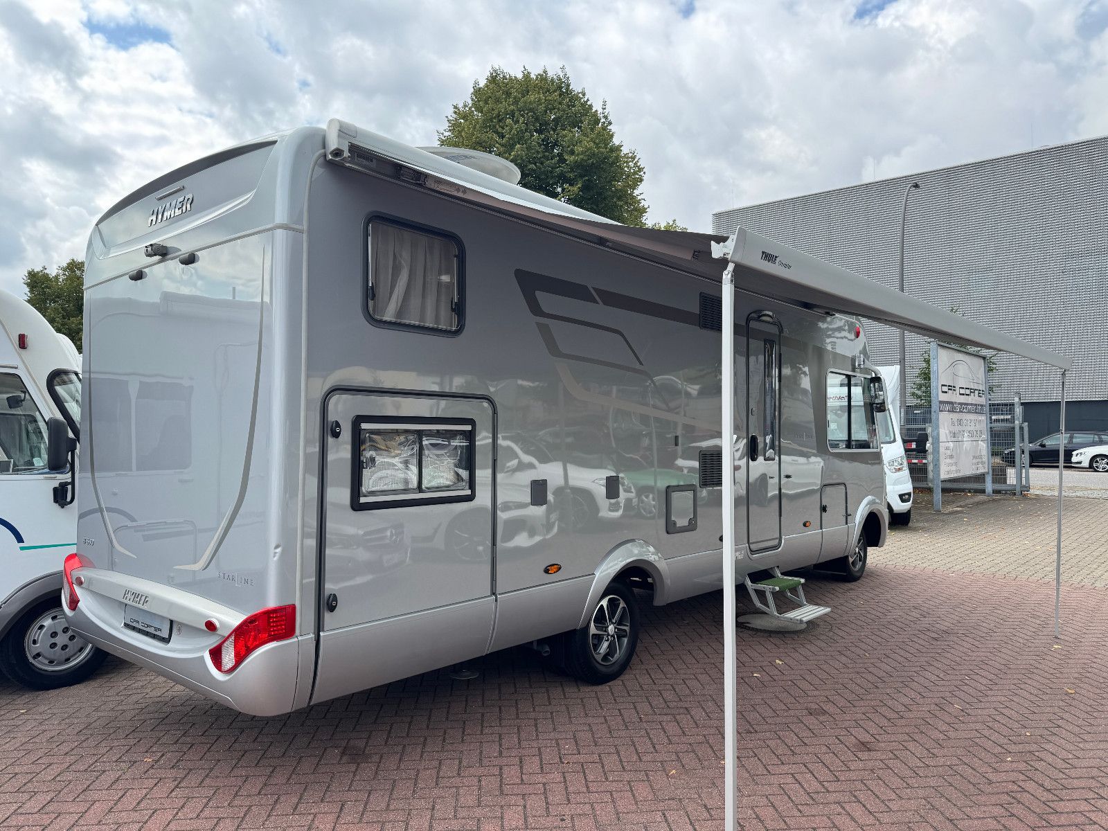 Fahrzeugabbildung HYMER / ERIBA / HYMERCAR B-KLASSE 680 STARLINE MB 3.0 D V6 HYD HÜBSTÜTZEN