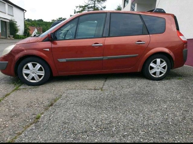 Renault megane Scenic 1.9 dci