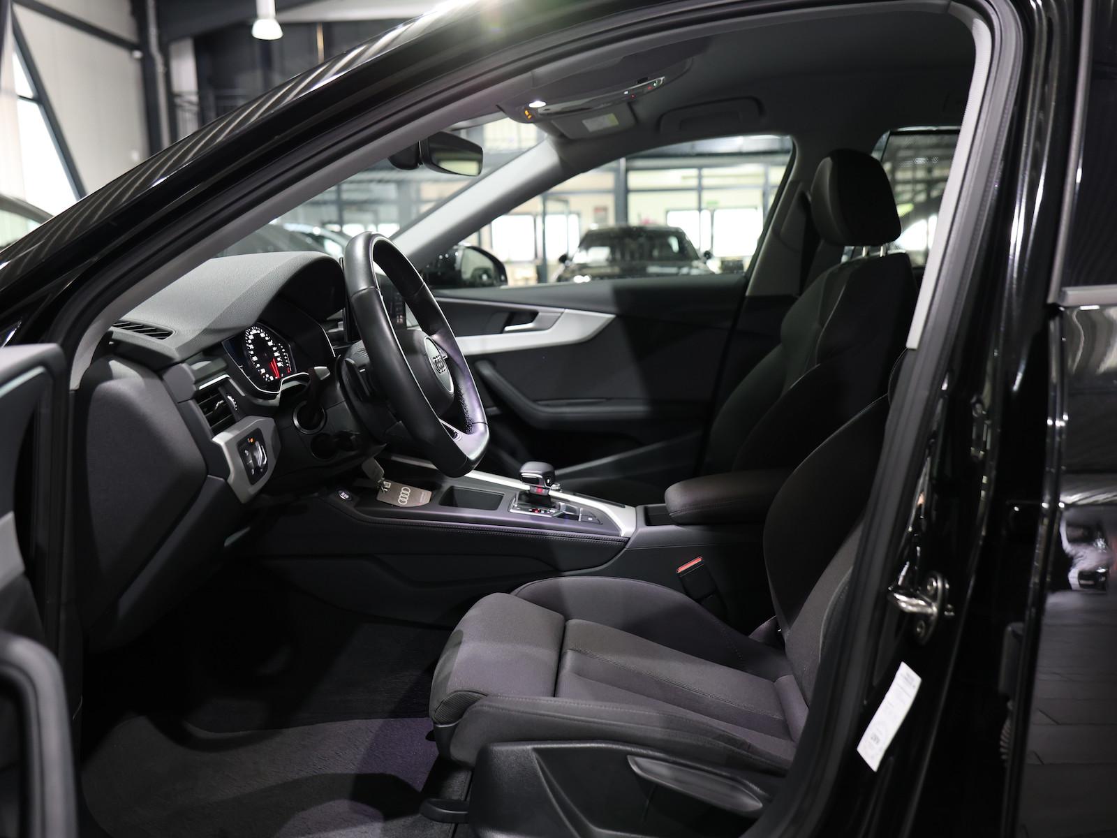 Audi A4 Avant 45 TFSI QUATTRO ADVANCED / LED, 3-ZONEN